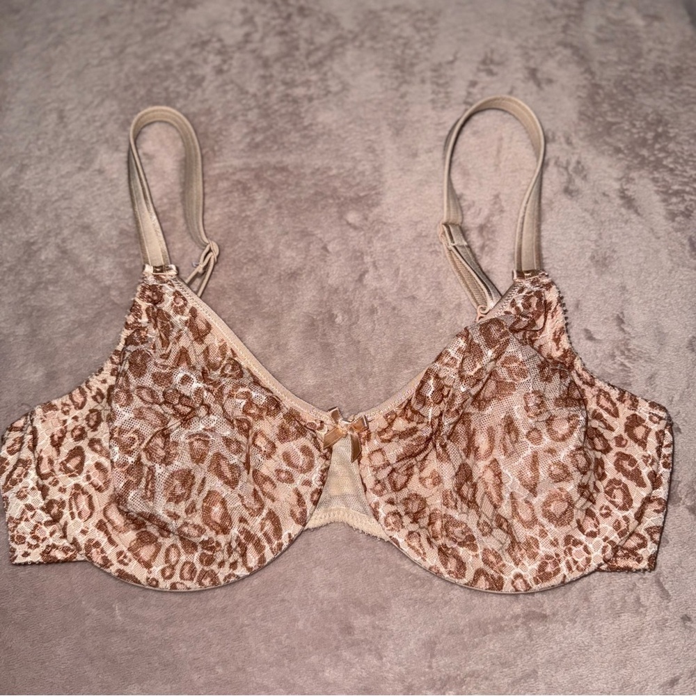 Chantelle animal print bra size 34D
